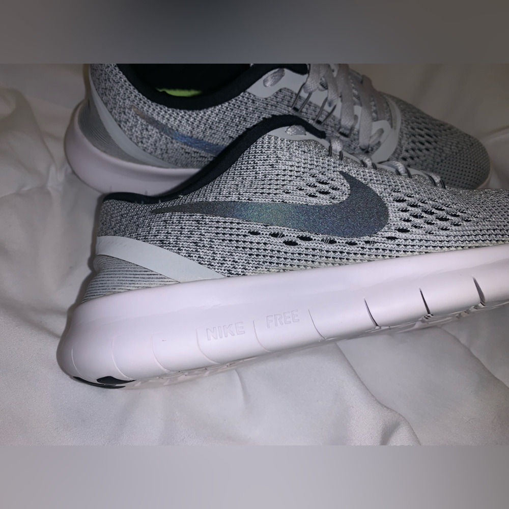 Nike Free Run White/Black-Pure Platinum - Picture 7 of 8